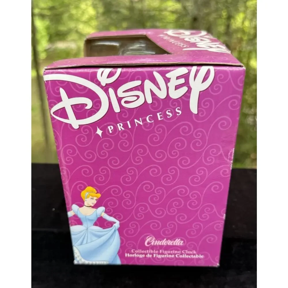 Rare Disney World Parks Cinderella Pumpkin Clock Brand New! MIB!